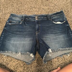 Women’s kan can shorts
